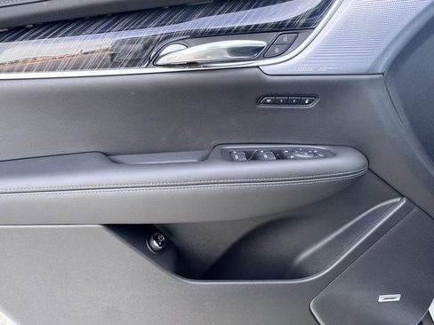 New 2025 Cadillac XT6 Premium Luxury w/ Technology Package image 14