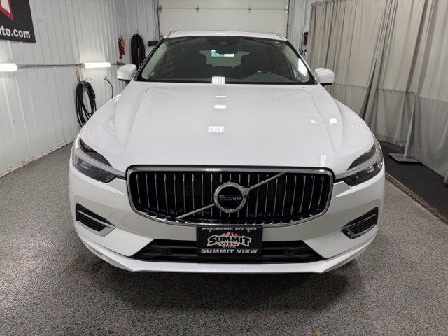 Used 2021 Volvo XC60 T8 Inscription AWD/4WD image 2
