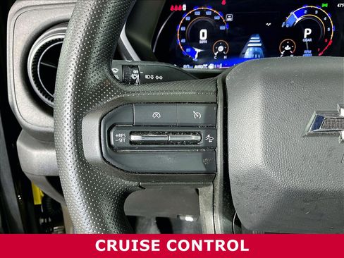 Used 2024 Chevrolet Colorado Trail Boss w/ Advanced Trailering Package AWD/4WD image 10