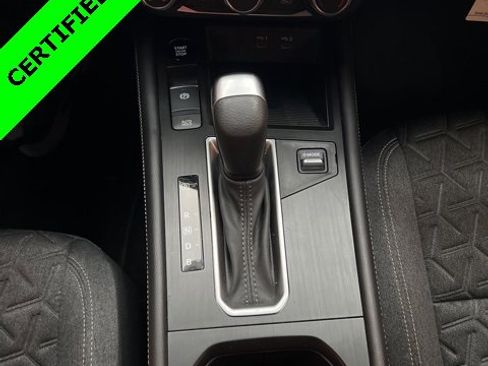 Used 2025 Nissan Kicks SV image 11