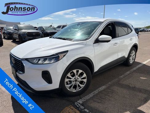 Used 2023 Ford Escape Active w/ Tech Pack #2 AWD/4WD image 1