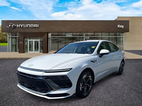 New 2026 Hyundai Sonata SEL image 1