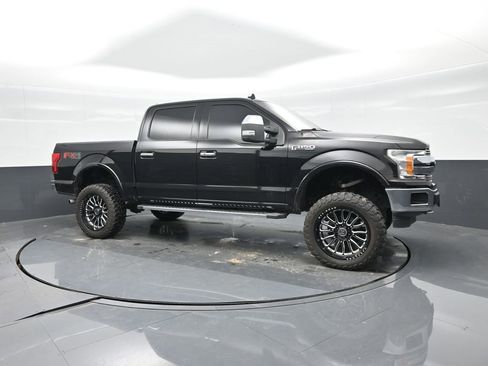 Used 2019 Ford F150 Lariat image 10