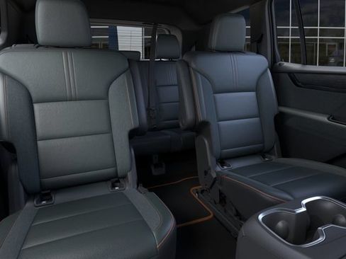 New 2026 GMC Acadia AT4 w/ Luxury Package AWD/4WD image 19
