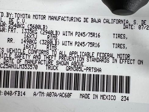 Used 2020 Toyota Tacoma SR AWD/4WD image 53