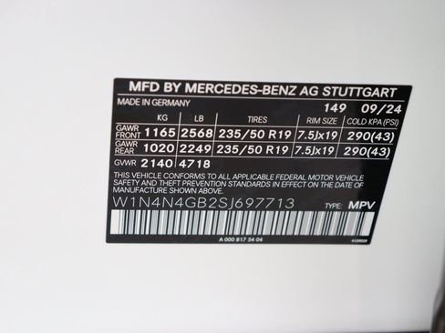 New 2025 Mercedes-Benz GLA 250 image 18