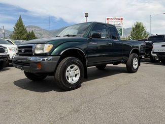 Used 1999 Toyota Tacoma PreRunner RWD video 1