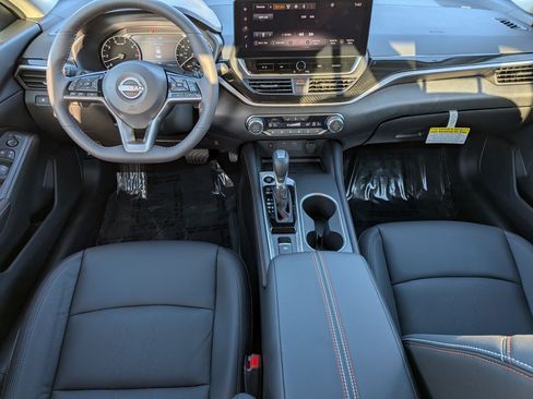 New 2026 Nissan Altima 2.5 SR w/ SR Premium Package FWD image 9