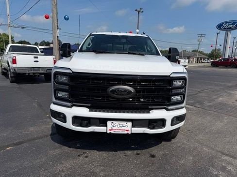 Used 2024 Ford F350 Lariat w/ Lariat Ultimate Package AWD/4WD image 16