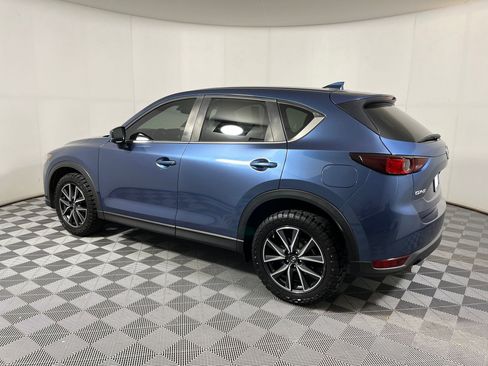 Used 2018 MAZDA CX-5 Touring w/ Preferred Equipment Package image 2