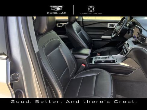 Used 2021 Ford Explorer XLT w/ Equipment Group 202A RWD image 19