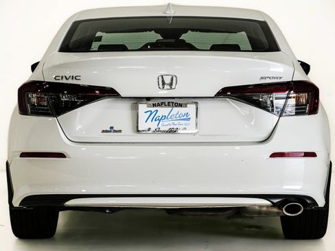 Used 2025 Honda Civic Sport image 7