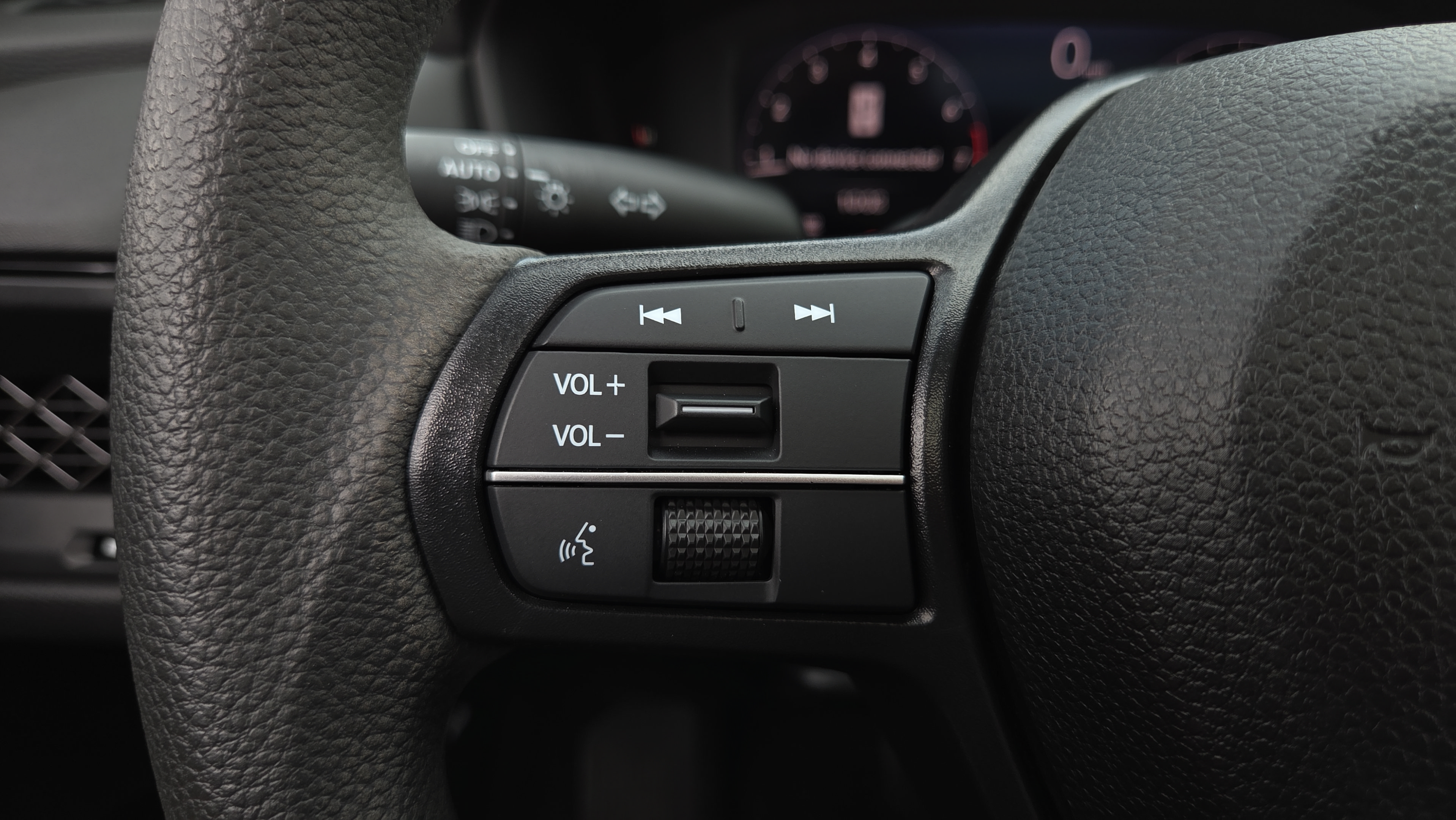 Used 2023 Honda Accord EX image 26