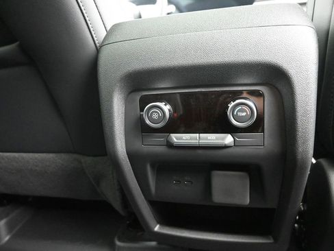 New 2026 Buick Enclave Preferred w/ Power Package image 10