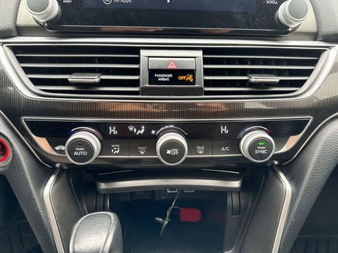 Used 2022 Honda Accord Sport image 19