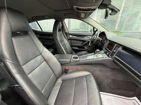 Used 2012 Porsche Panamera RWD image 14