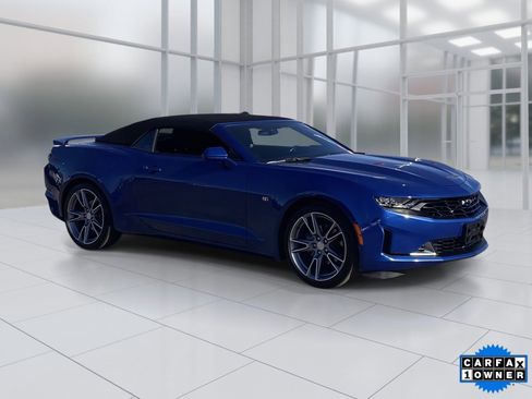 Used 2019 Chevrolet Camaro LT w/ RS Package image 8