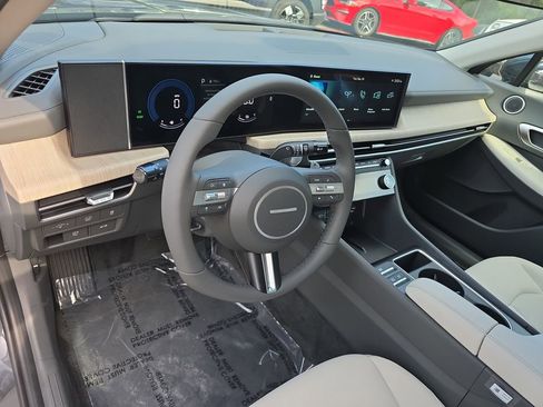 Used 2026 Hyundai Sonata SEL FWD image 15