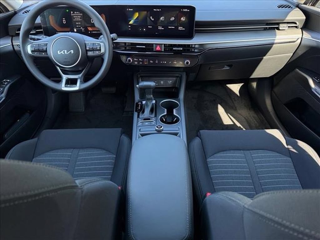 New 2026 Kia K5 LXS FWD image 15