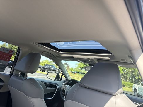 New 2025 Toyota RAV4 XLE Premium w/ Weather Package AWD/4WD image 32