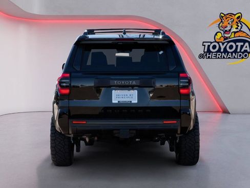 Used 2025 Toyota 4Runner SR5 image 8