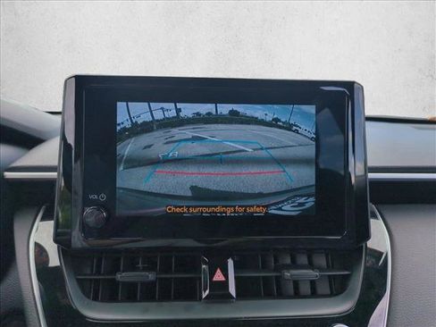 Used 2024 Toyota Corolla Cross AWD Hybrid image 13