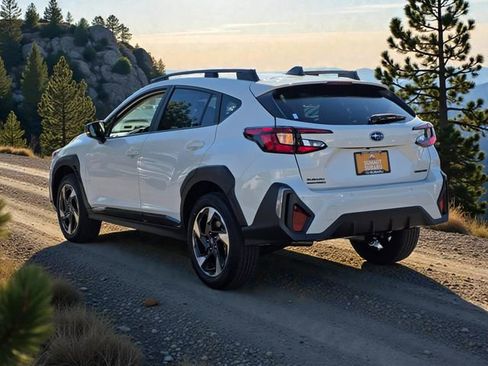 New 2026 Subaru Crosstrek 2.5i Limited w/ Crosstrek Mirror Package AWD/4WD image 4