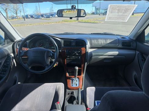 Used 2003 Subaru Legacy L image 24