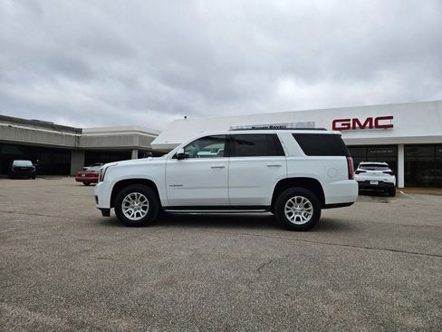Used 2017 GMC Yukon SLT image 34