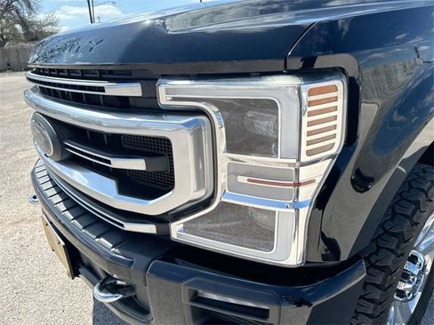 Certified 2021 Ford F250 Platinum image 37