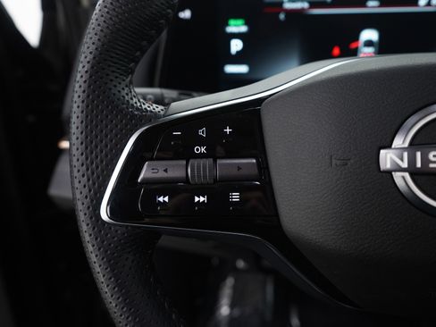 Used 2024 Nissan Ariya EVOLVE+ e-4ORCE image 29