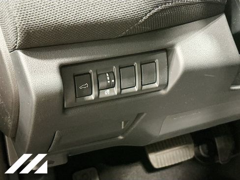 New 2026 Subaru Outback Premium AWD/4WD image 10