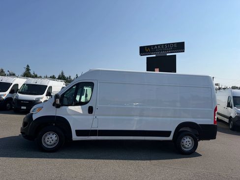 Used 2023 RAM ProMaster 2500 FWD image 3