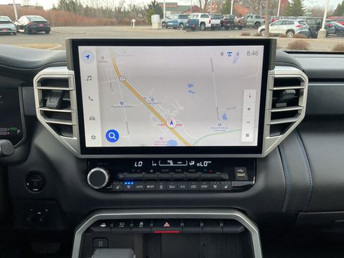 Used 2025 Toyota Sequoia Platinum image 23