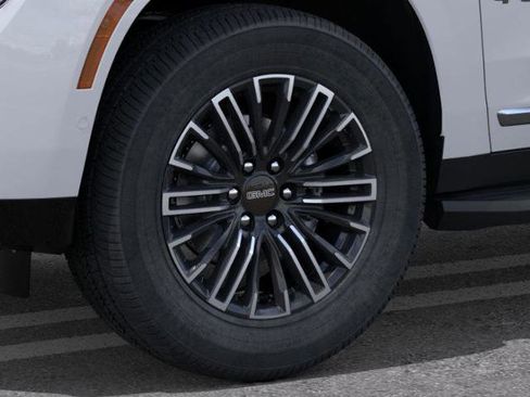 New 2026 GMC Yukon Elevation w/ LPO, Floor Liner Package image 9
