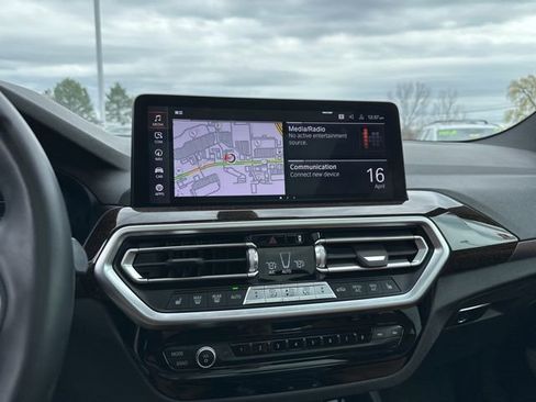 Used 2023 BMW X3 xDrive30i w/ Premium Package image 12