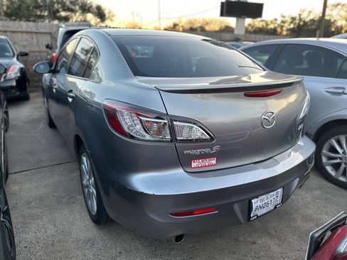 Used 2010 MAZDA MAZDA3 s Grand Touring FWD image 4