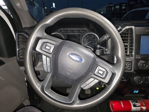 Used 2019 Ford F250 XLT w/ XLT Value Package image 11