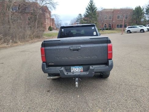 Used 2024 Toyota Tacoma SR5 image 19