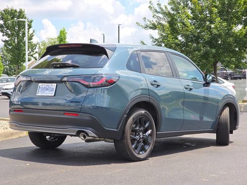 Used 2025 Honda HR-V Sport image 27