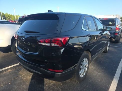 Used 2023 Chevrolet Equinox LT FWD image 5