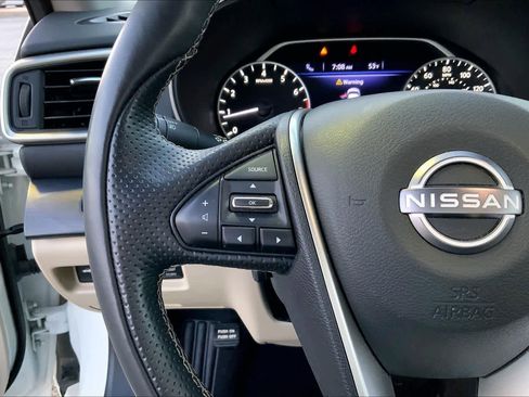 Used 2023 Nissan Maxima Platinum w/ Sport Mat Group FWD image 22