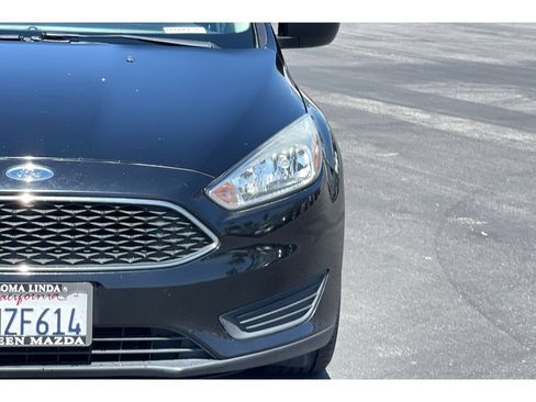 Used 2018 Ford Focus SE FWD image 46