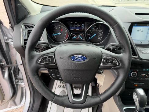 Used 2018 Ford Escape SEL AWD/4WD image 22