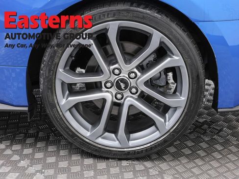Used 2019 Ford Mustang GT Premium w/ Equipment Group 401A RWD image 31