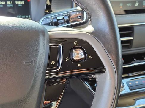 Used 2023 Lincoln Corsair Reserve w/ Jet Appearance Package image 21