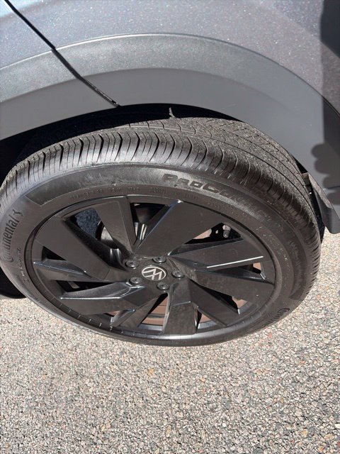 Certified 2024 Volkswagen Taos SE AWD/4WD image 17