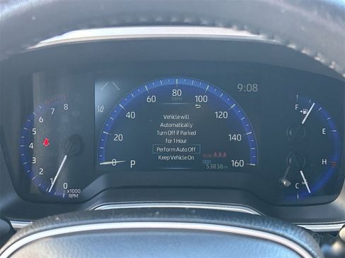 Used 2022 Toyota Corolla Cross XLE image 28