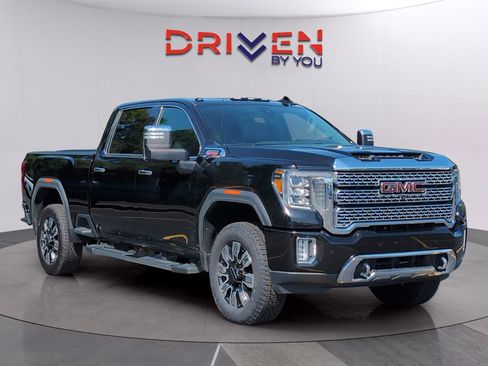 Used 2020 GMC Sierra 2500 Denali w/ Denali Ultimate Package AWD/4WD image 7
