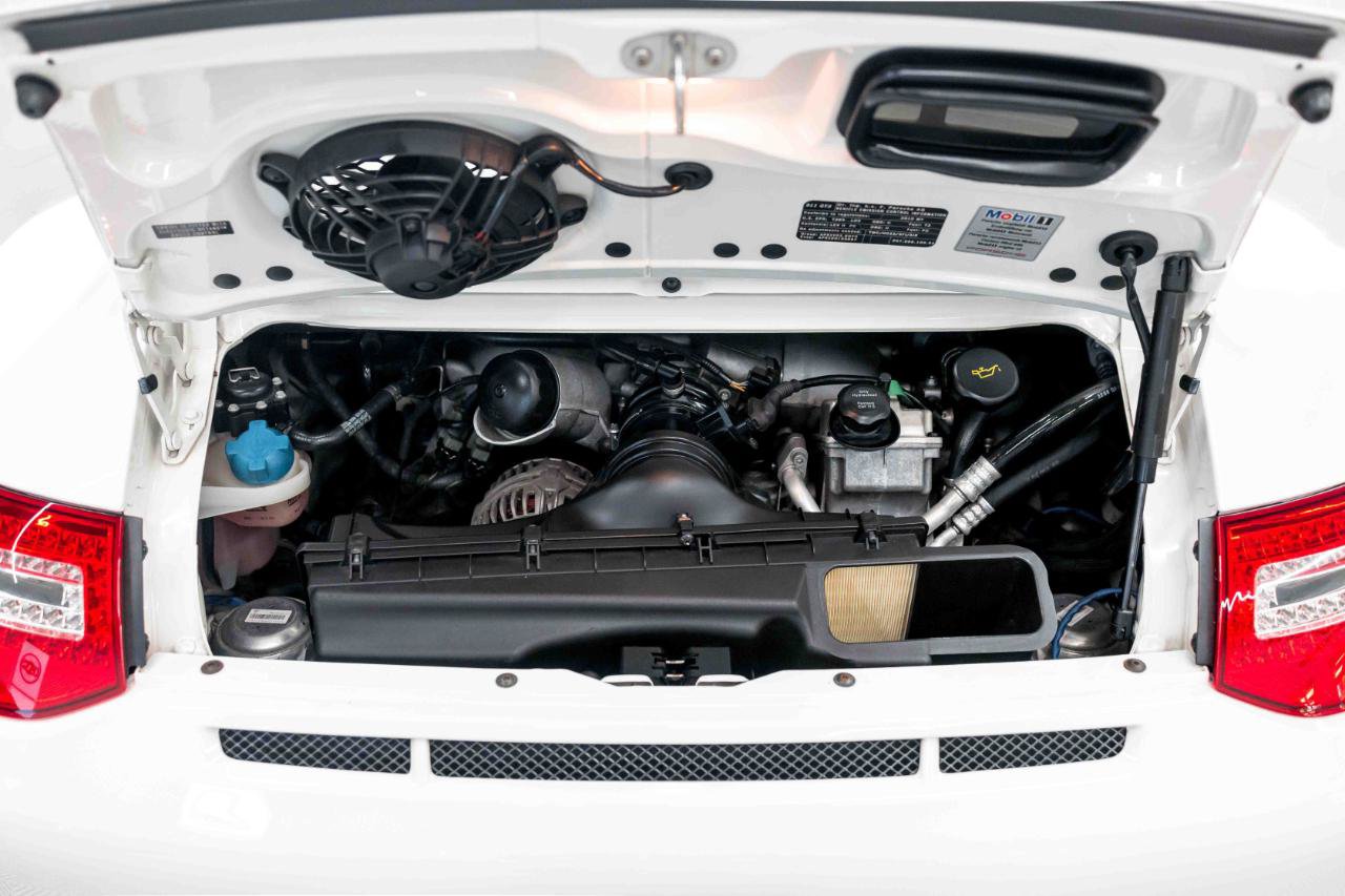 Used 2010 Porsche 911 GT3 RWD image 90